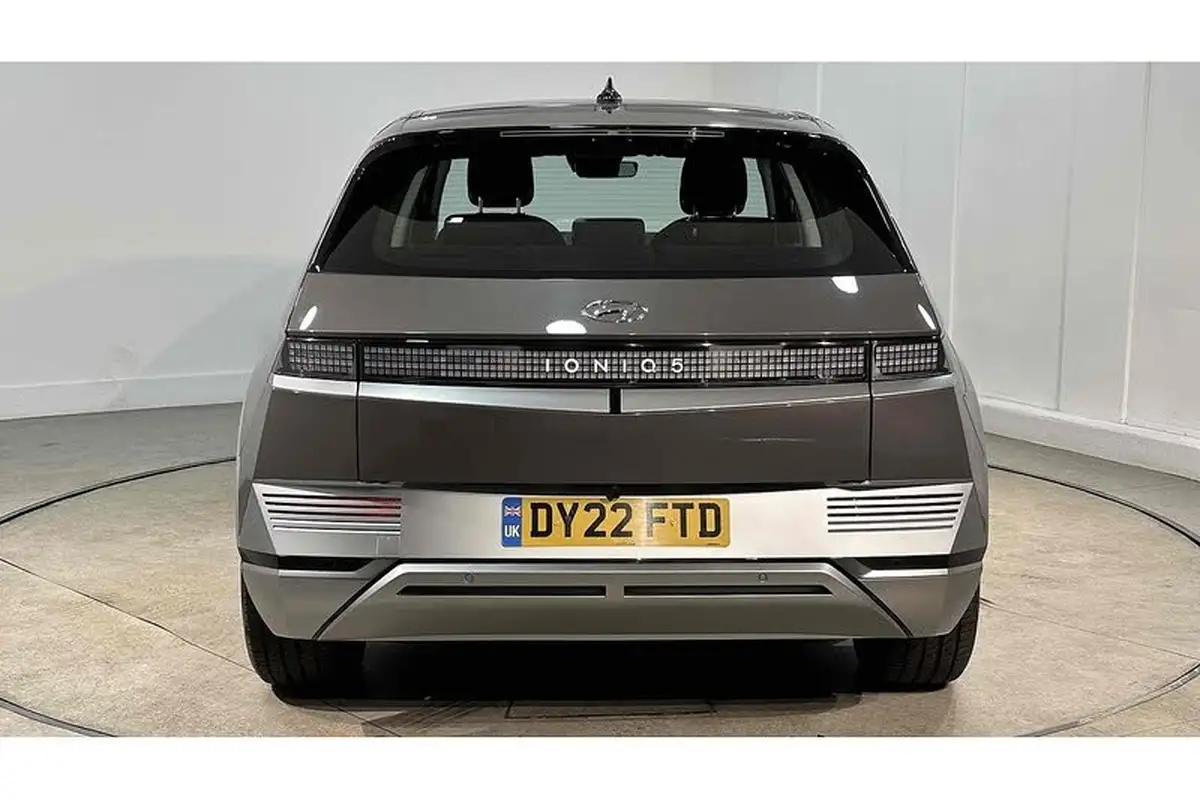 2022-hyundai-ioniq-5-e-premium-217ps-73kwh-rwd-big-8