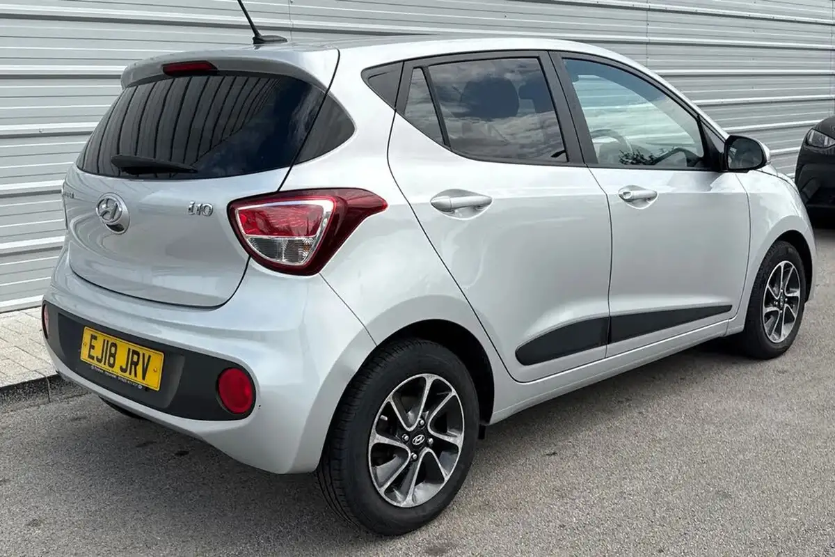 2018-hyundai-i10-10-premium-66ps-big-35