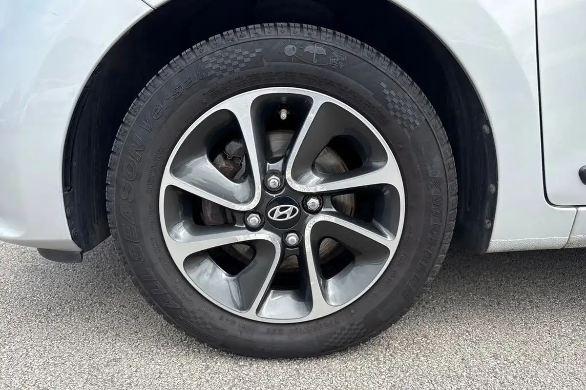 2018-hyundai-i10-10-premium-66ps-big-11