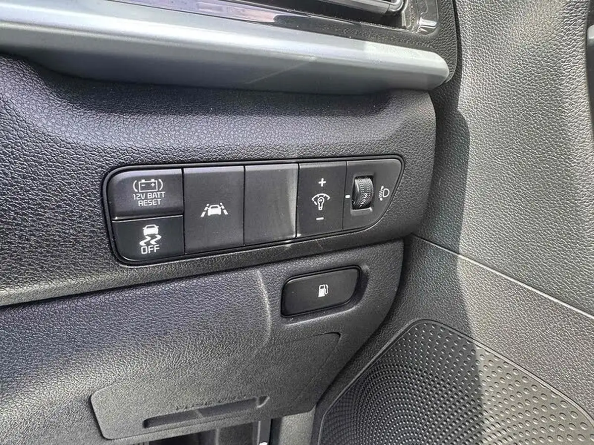2022-kia-niro-16-gdi-3-156kwh-big-31