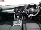 2025-alfa-romeo-giulia-20-veloce-small-2