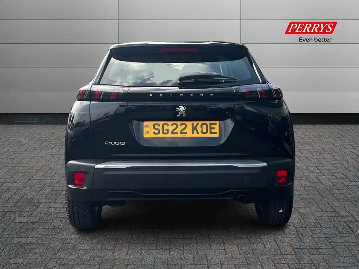 2022-peugeot-2008-suv-12-puretech-active-premium-big-4