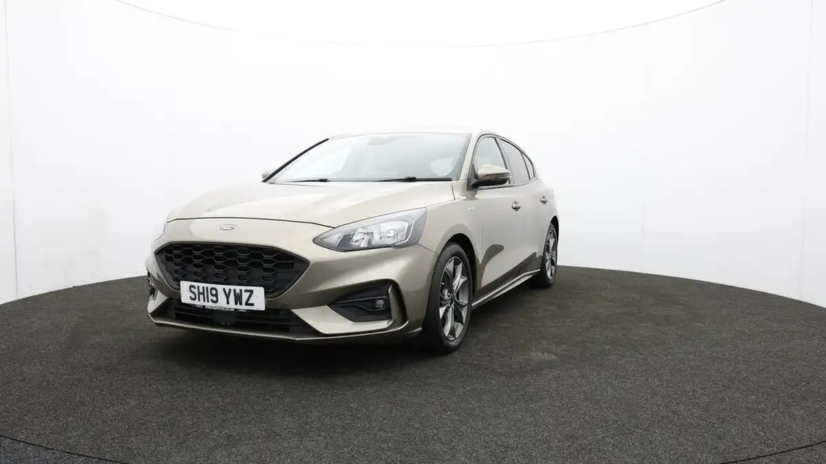 2019-ford-focus-15-st-line-ss-hatchback-big-58