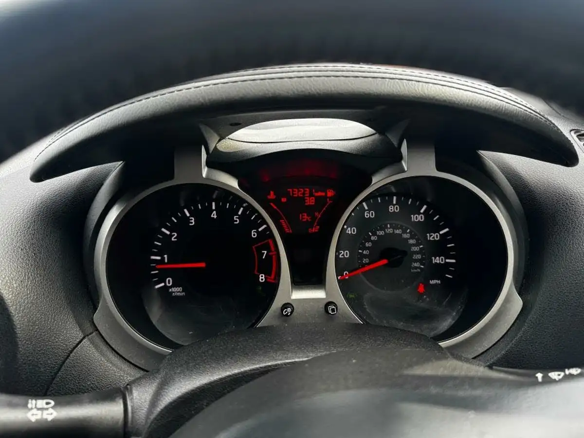 2016-nissan-juke-16-tekna-117ps-1598cc-xtronic-cvt-big-15