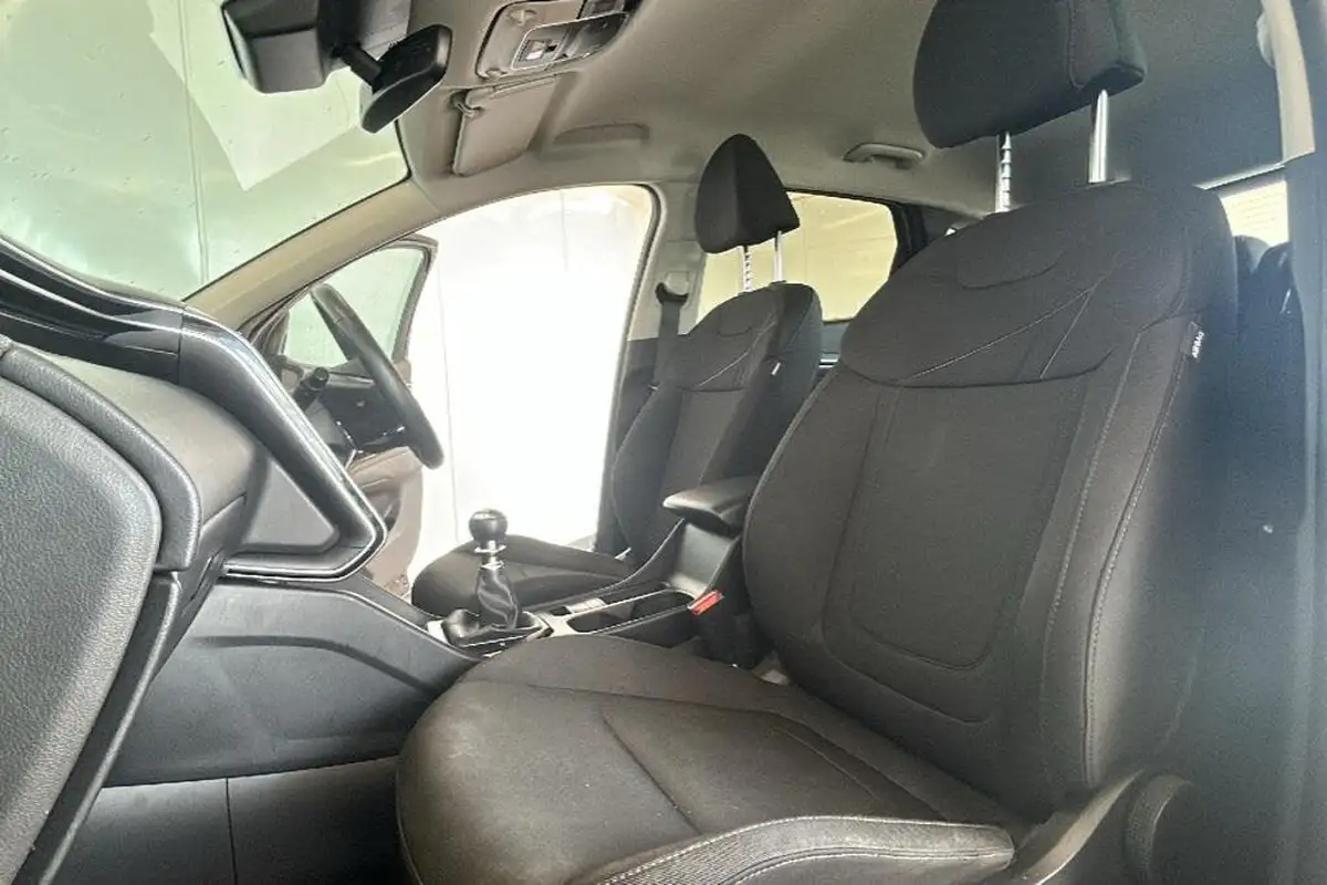 2022-hyundai-tucson-16-t-gdi-se-connect-150ps-big-14