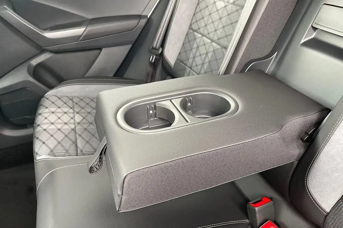 2025-volkswagen-t-roc-20tdi-r-line-4motion-big-33