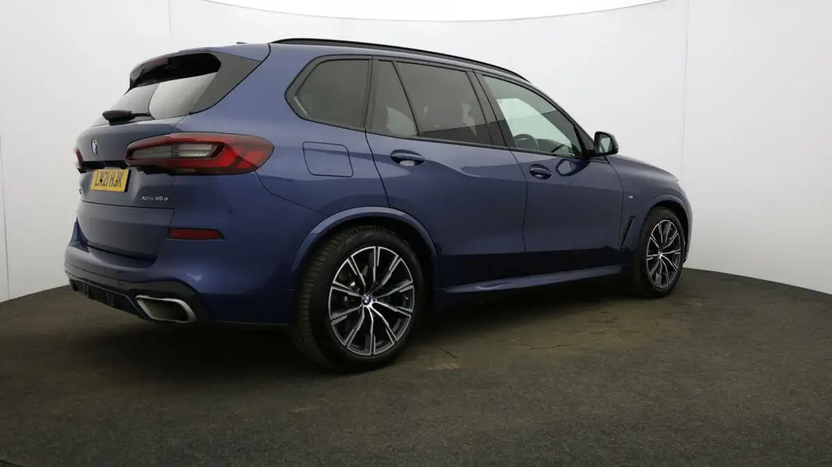 2021-bmw-x5-30-xdrive-45e-m-sport-big-52