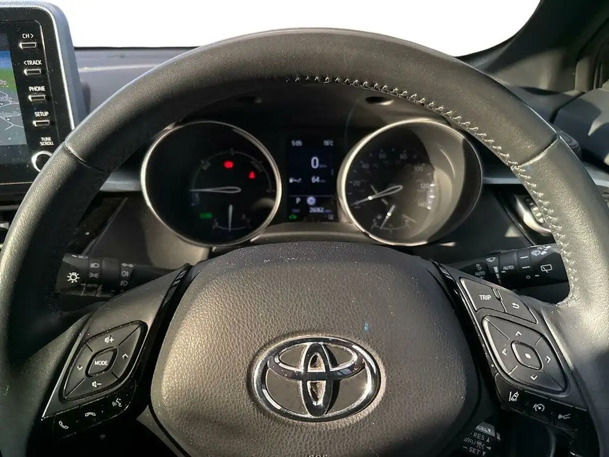 2021-toyota-c-hr-18-vvt-i-design-big-12