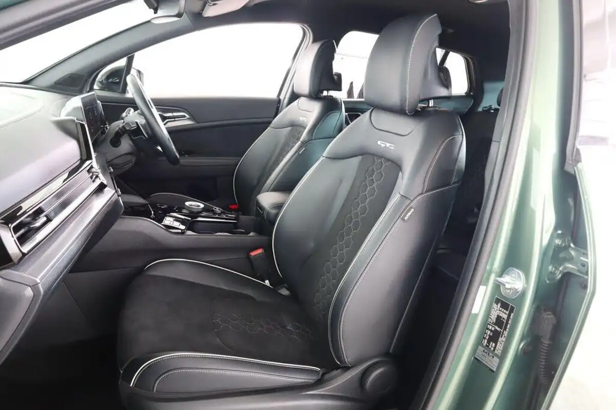 2022-kia-sportage-16-t-gdi-gt-line-226bhp-hev-1598cc-auto-big-49