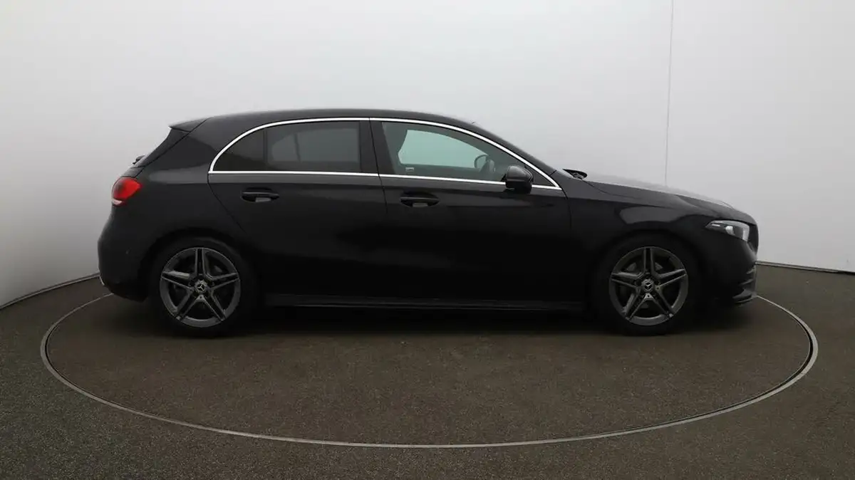2020-mercedes-benz-a-class-13-a200-amg-line-executive-hatchback-5d-7g-dct-big-40