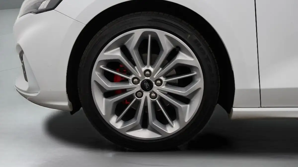 2020-ford-focus-10t-st-line-x-edition-155ps-hybrid-mhev-hatchback-big-18