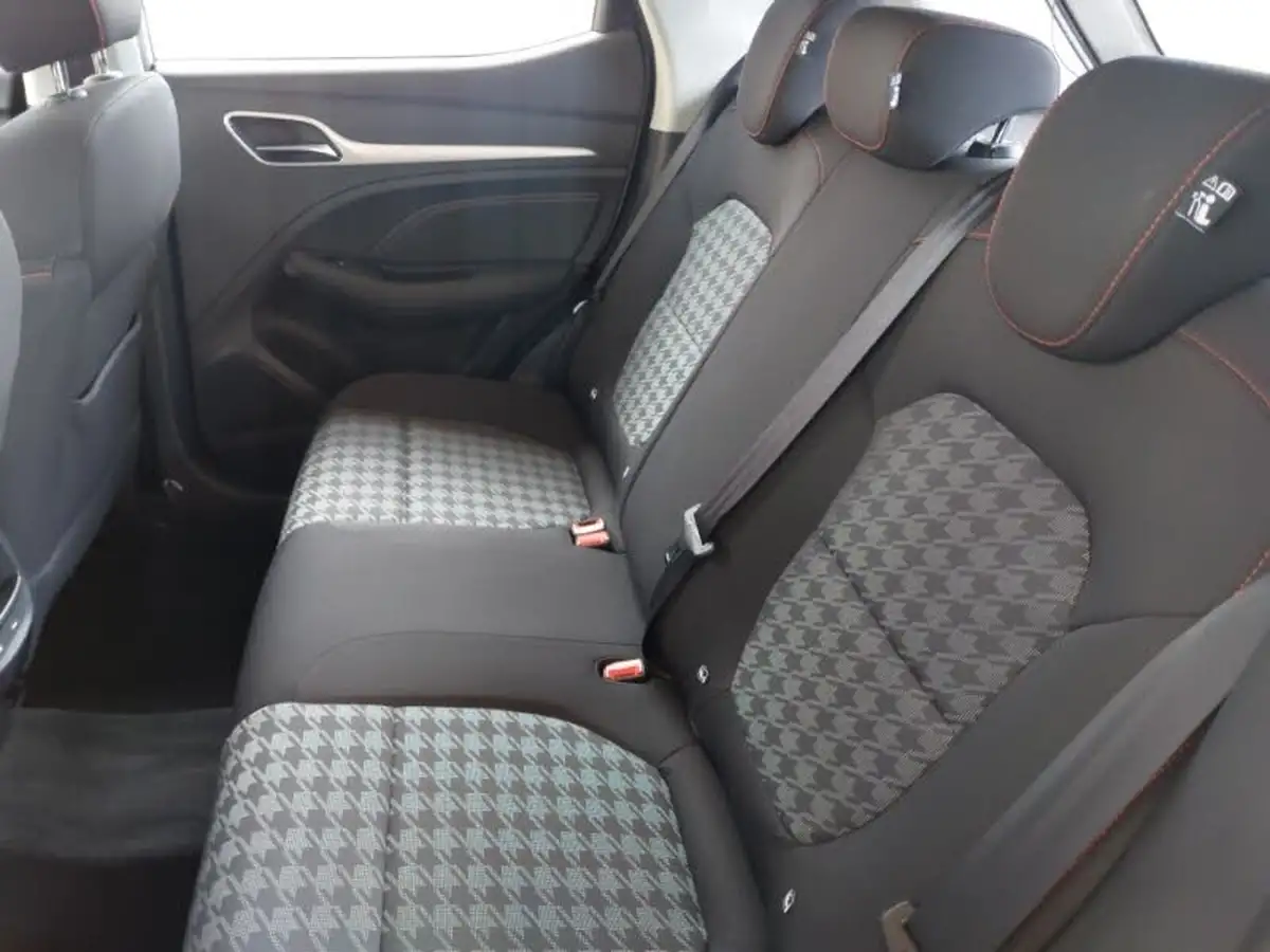 2023-mg-zs-suv-15-vti-tech-excite-big-5