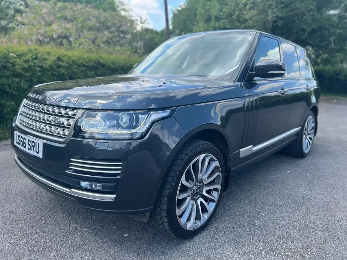 2016-land-rover-range-rover-44-sdv8-autobiography-44-sdv8-339bhp-awd-ss-big-9