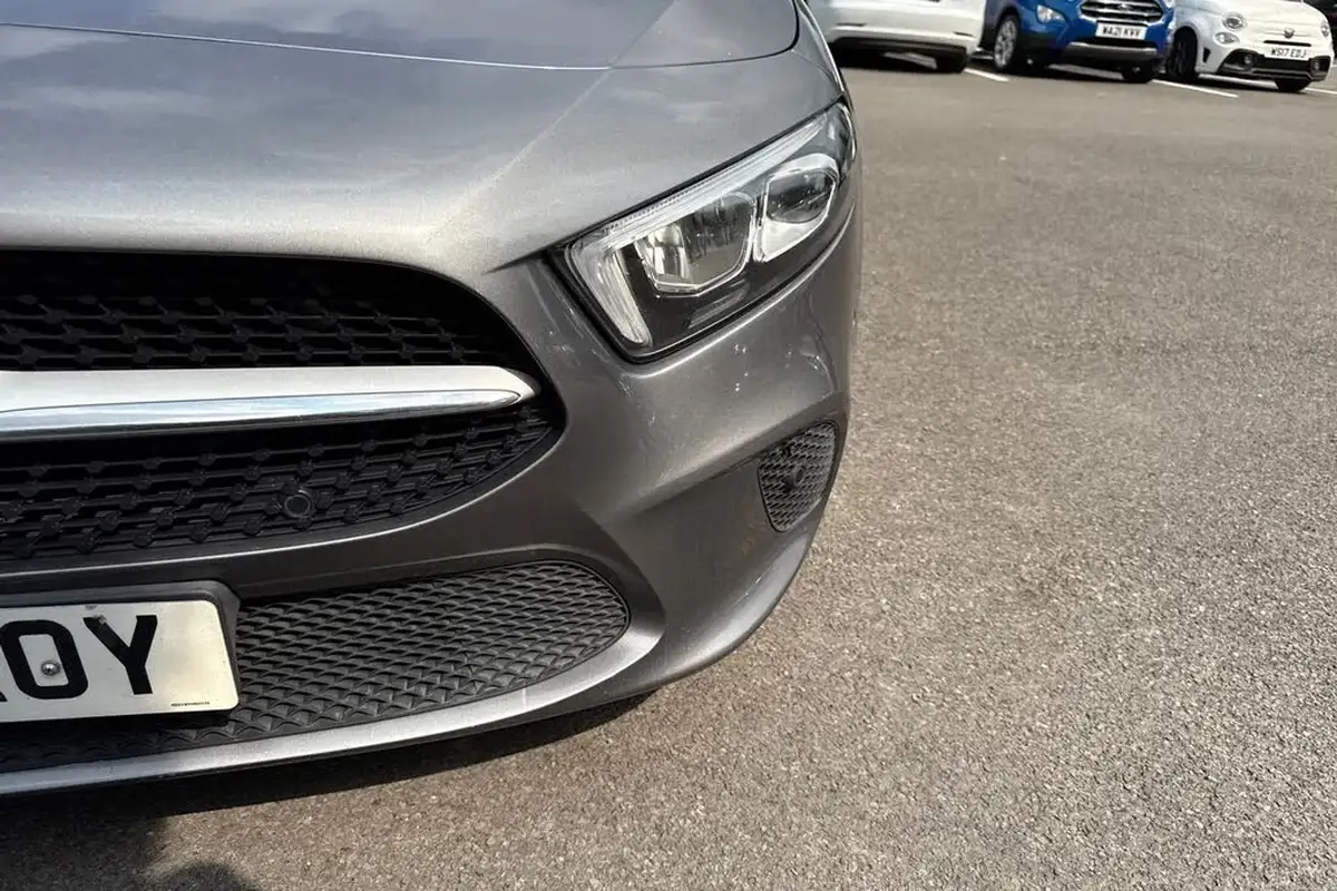 2018-mercedes-benz-a-class-15d-a180d-sport-116ps-executivess-hatchback-5d-7g-dct-big-8