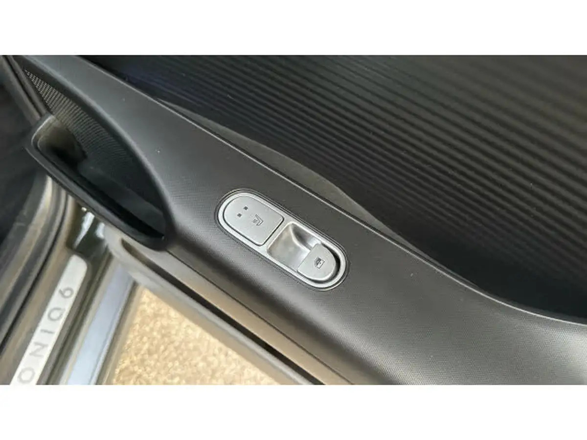 2024-hyundai-ioniq-6-e-premium-228ps-single-rwd-big-22