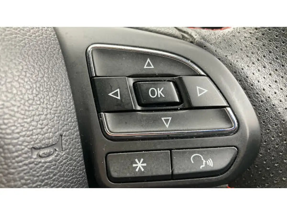 2020-mg-zs-suv-10t-gdi-exclusive-111ps-big-21
