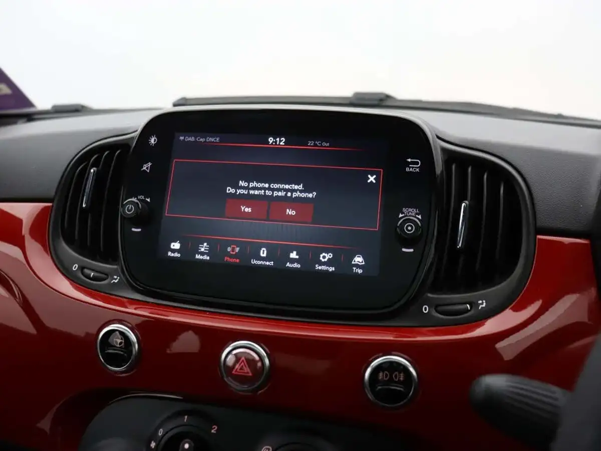 2022-fiat-500-10-red-big-27