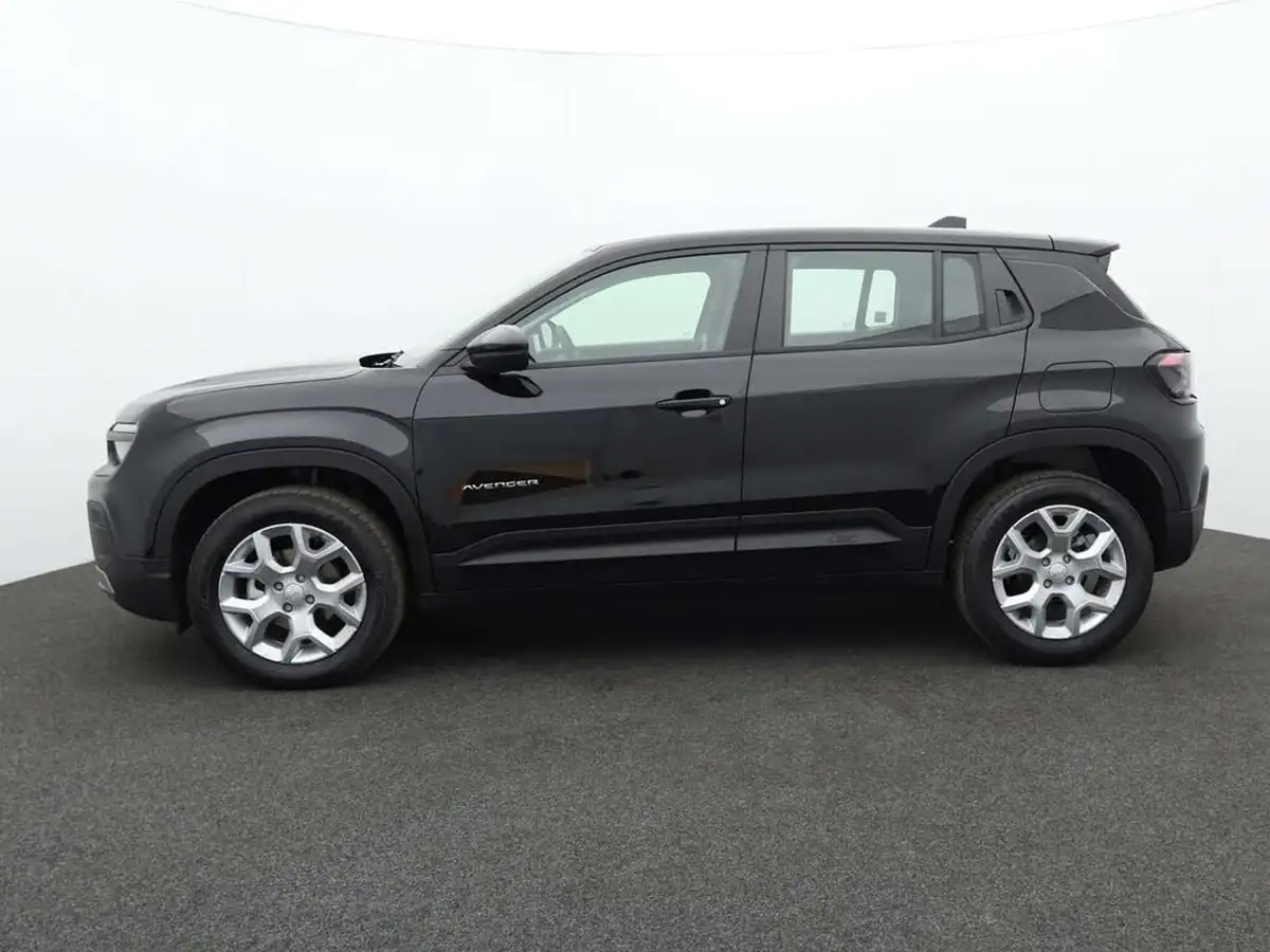 2025-jeep-avenger-12-gse-altitude-big-4