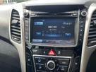 2015-hyundai-i30-16crdi-se-nav-110ps-tourer-small-13