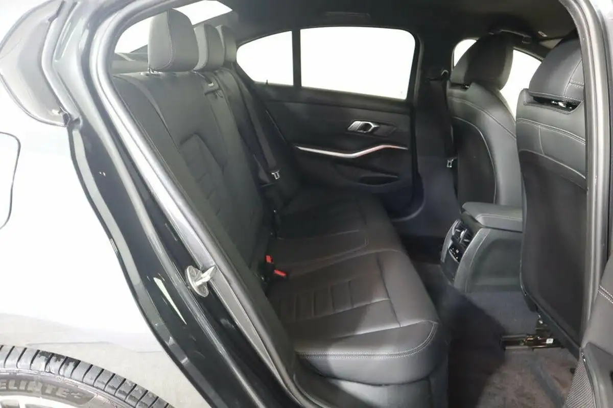 2021-bmw-3-series-20-320i-m-sport-saloon-4d-big-12