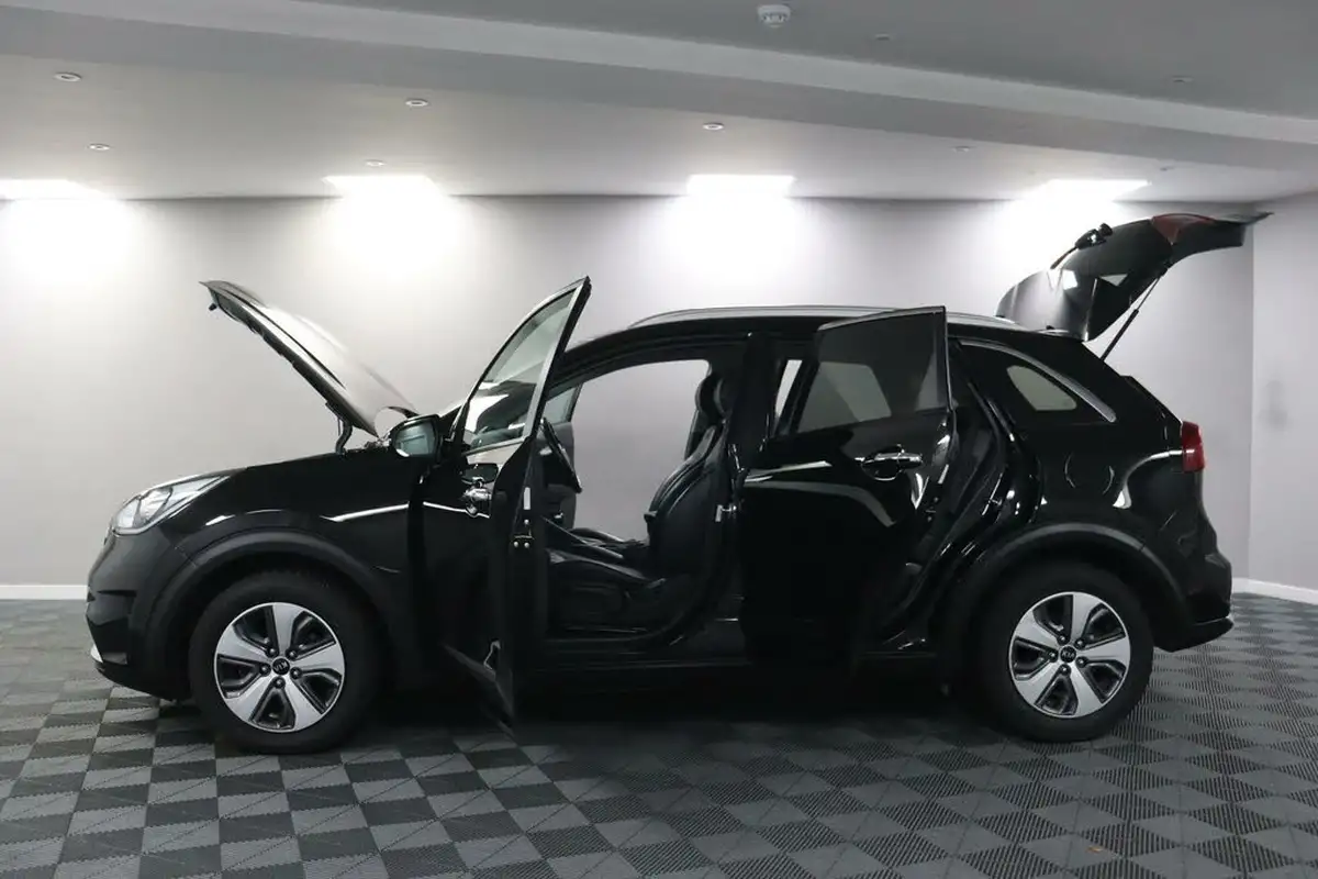 2016-kia-niro-16-gdi-2-big-3