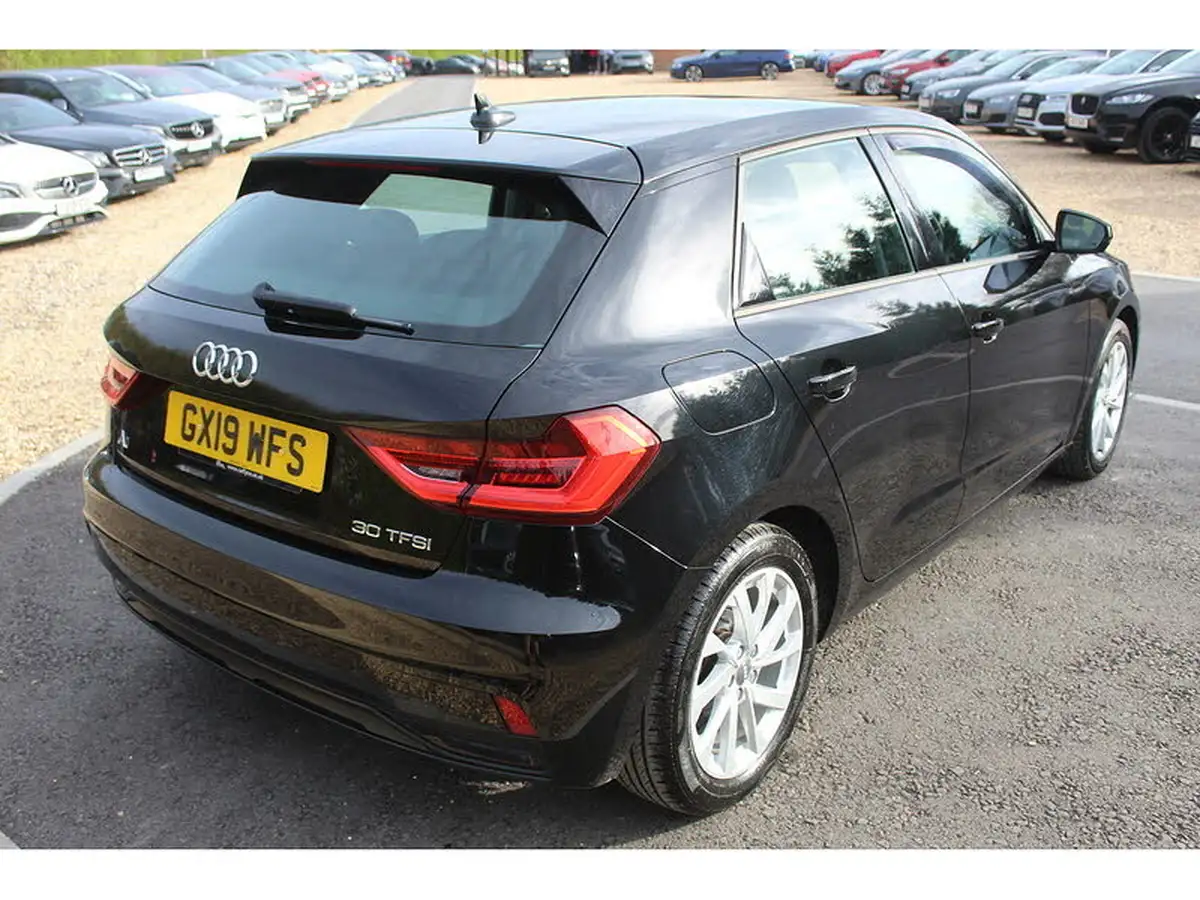 2019-audi-a1-10-30-tfsi-sport-ss-big-7