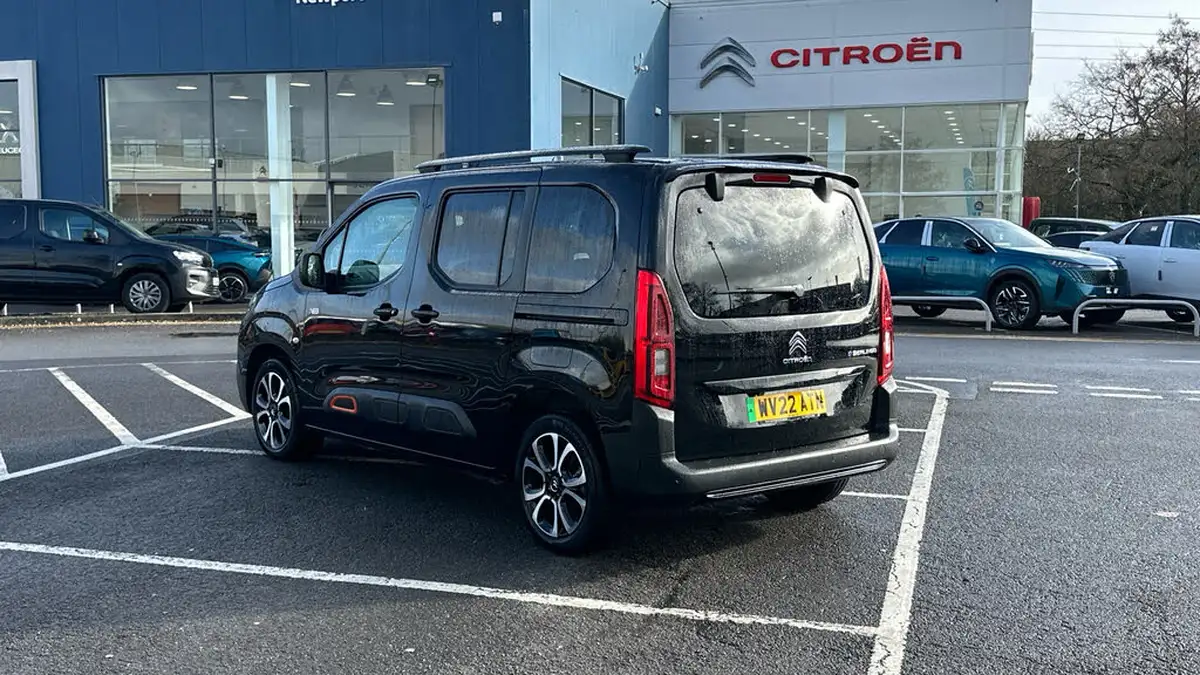 2022-citroen-berlingo-e-flair-xtr-m-size-big-4