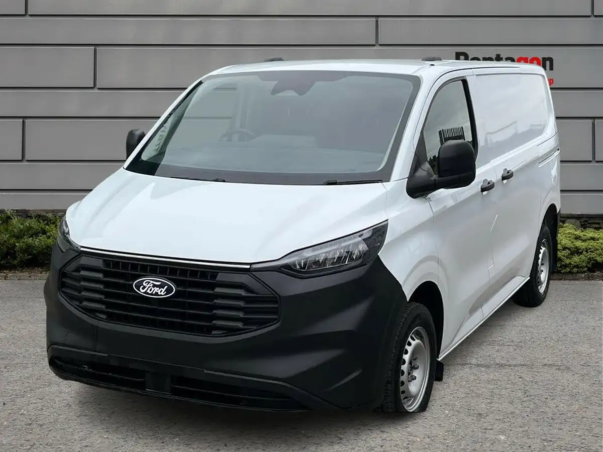 2025-ford-transit-custom-big-2