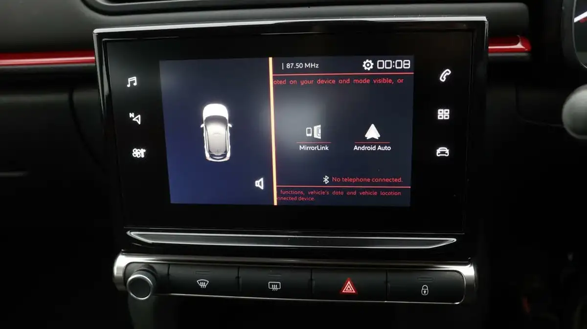 2019-citroen-c3-12-puretech-feel-82ps-ss-big-26