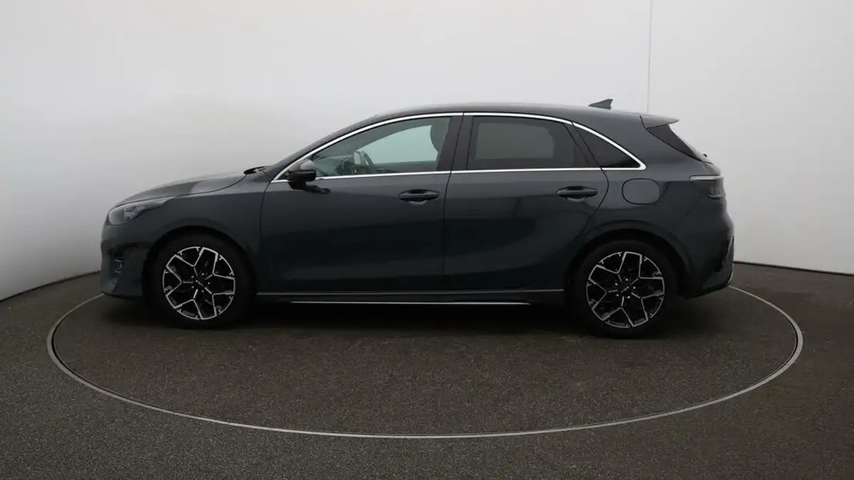 2022-kia-ceed-15-t-gdi-gt-line-big-57