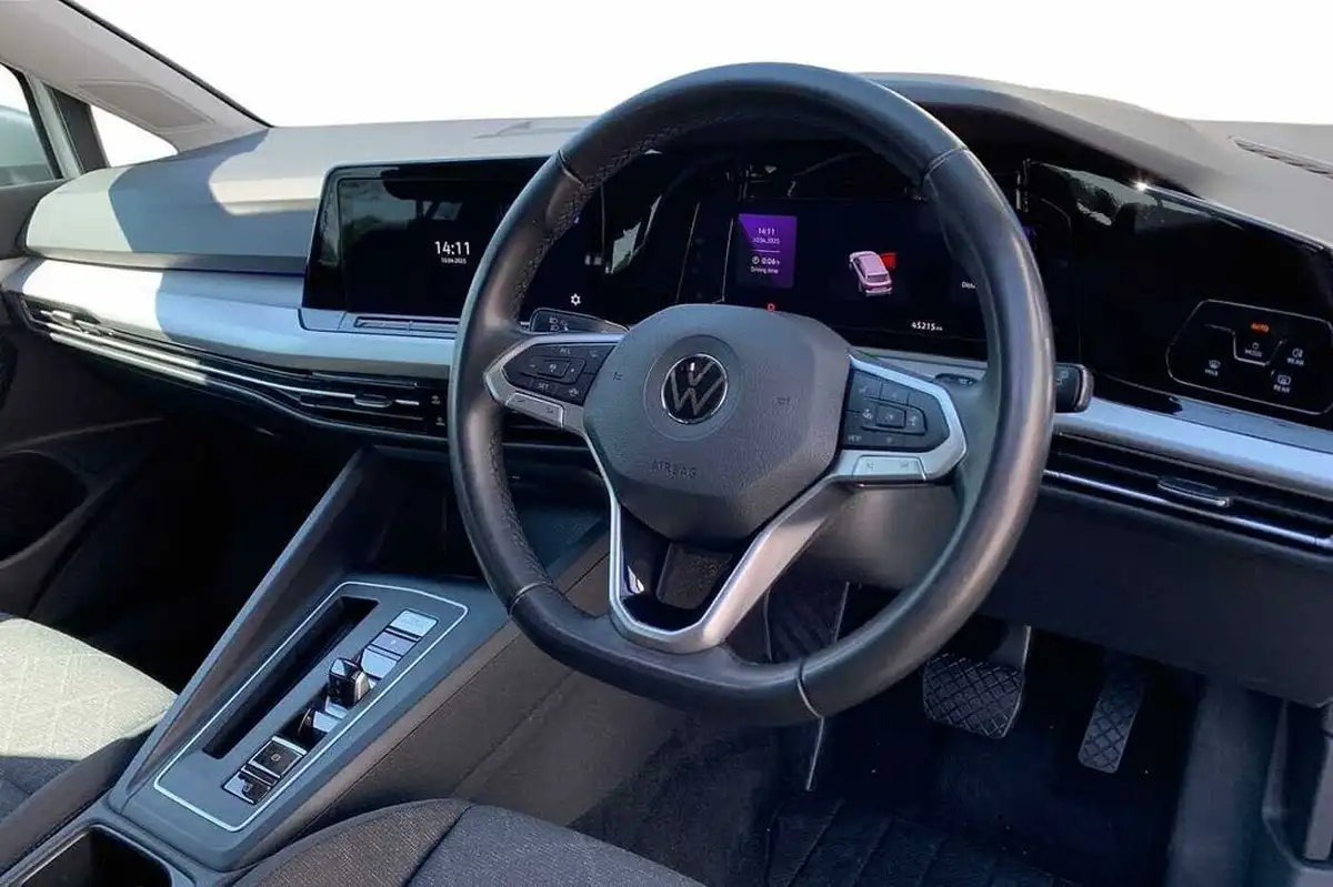 2021-volkswagen-golf-15-etsi-life-150ps-estate-big-5