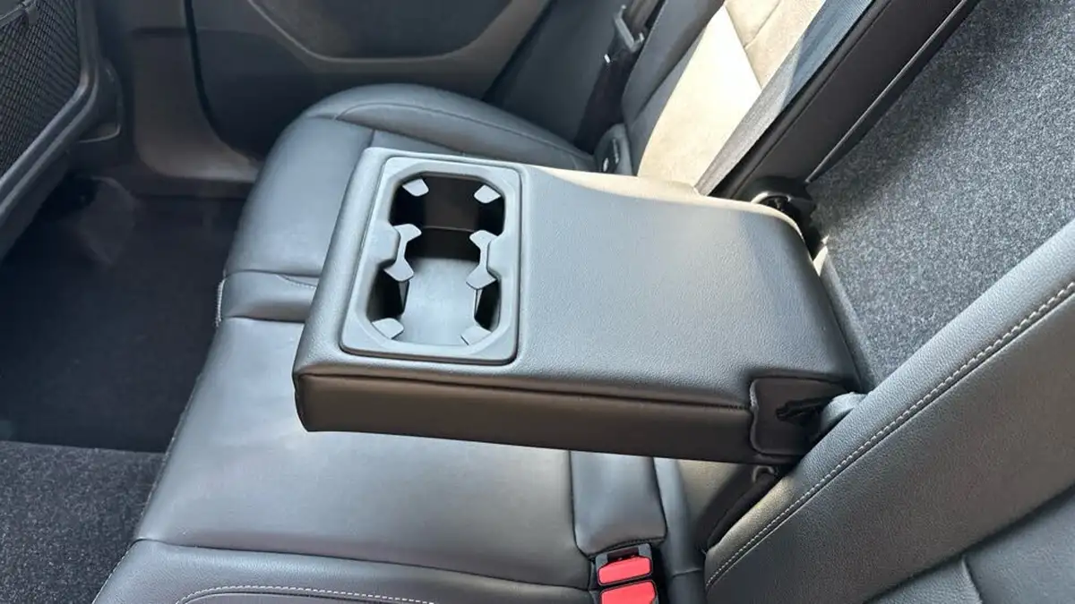 2019-volvo-xc40-20-t4-inscription-awd-big-27