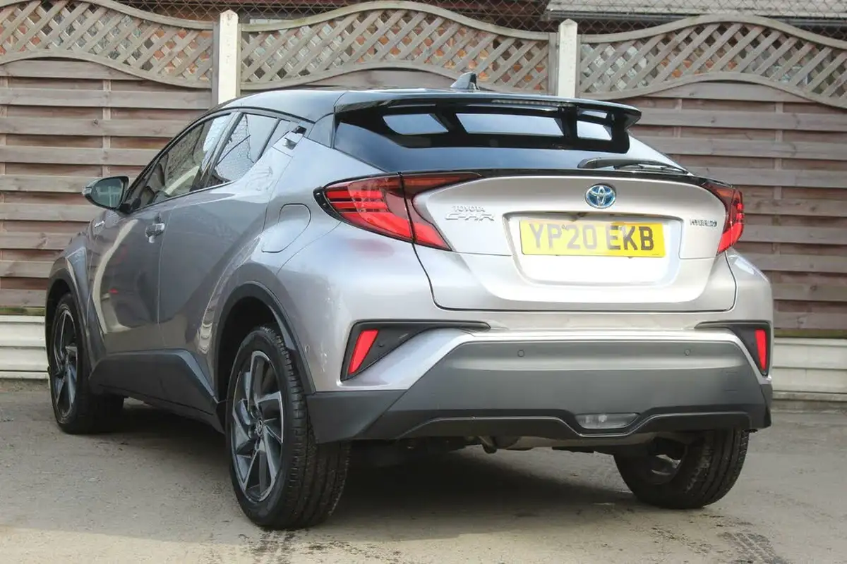 2020-toyota-c-hr-18-vvt-i-dynamic-big-8