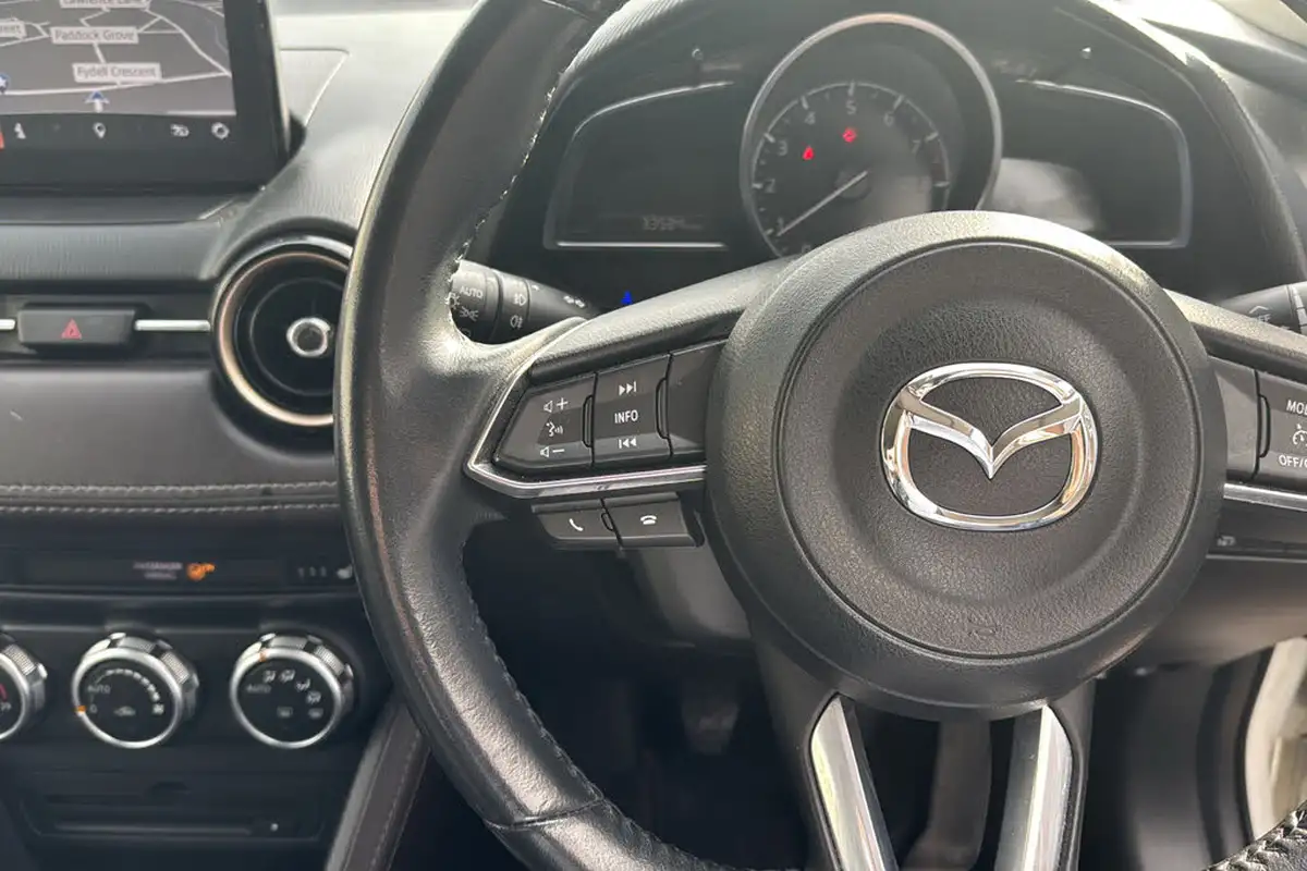 2018-mazda-mazda2-15-gt-sport-nav-115ps-ss-big-14