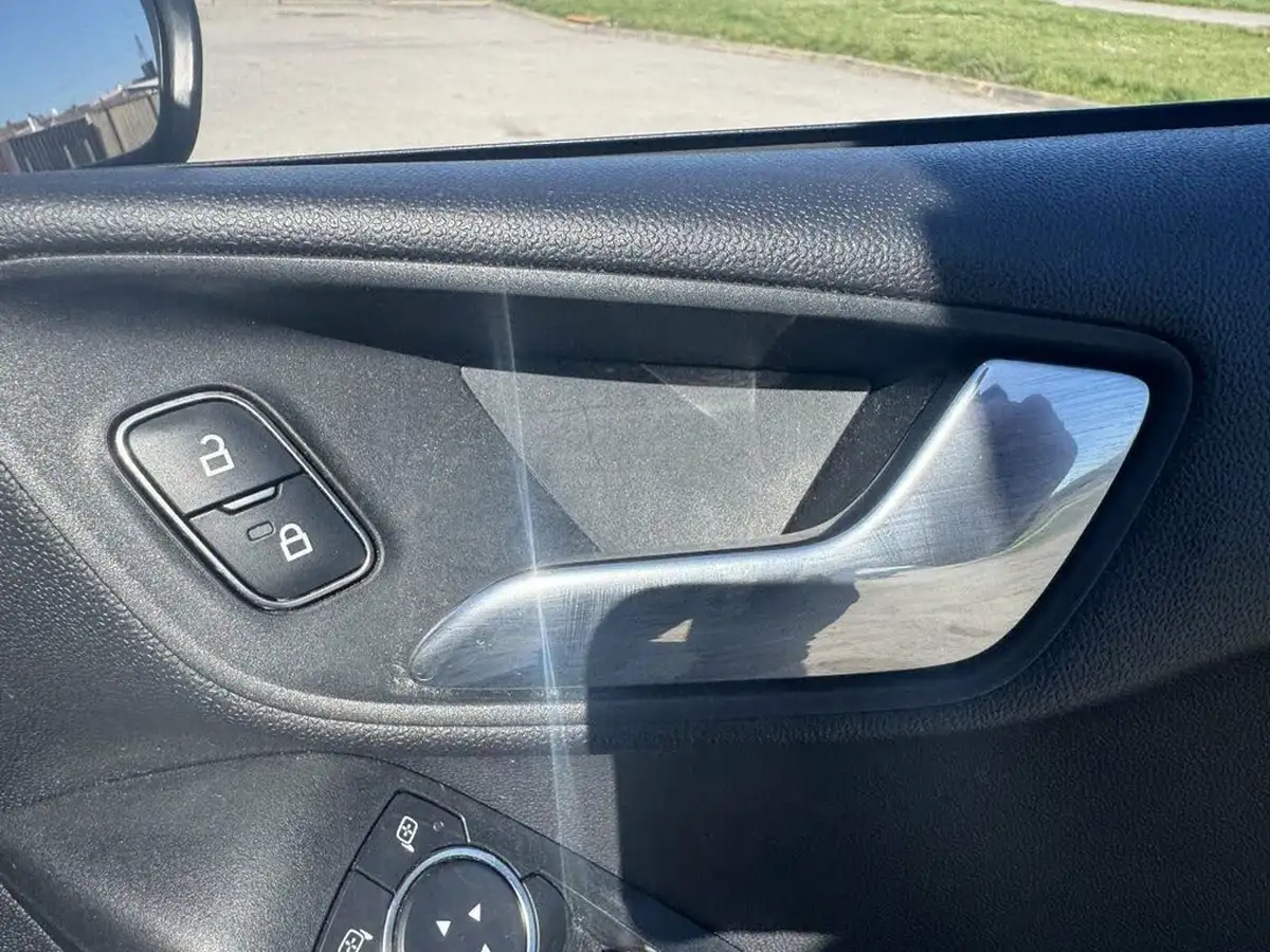2019-ford-fiesta-10t-st-line-x-125ps-5d-big-36