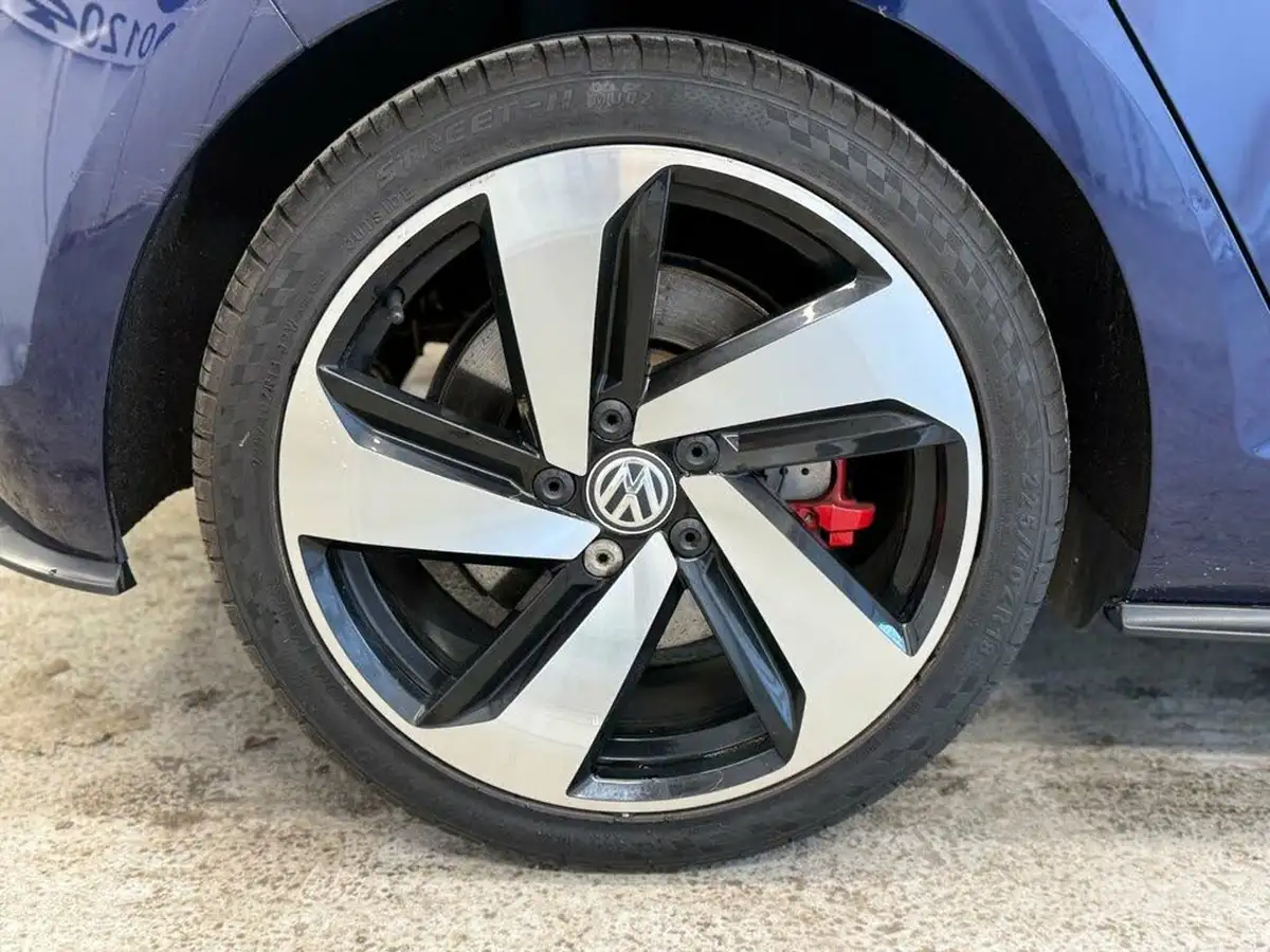 2019-volkswagen-golf-20-tsi-gti-performance-5d-big-33