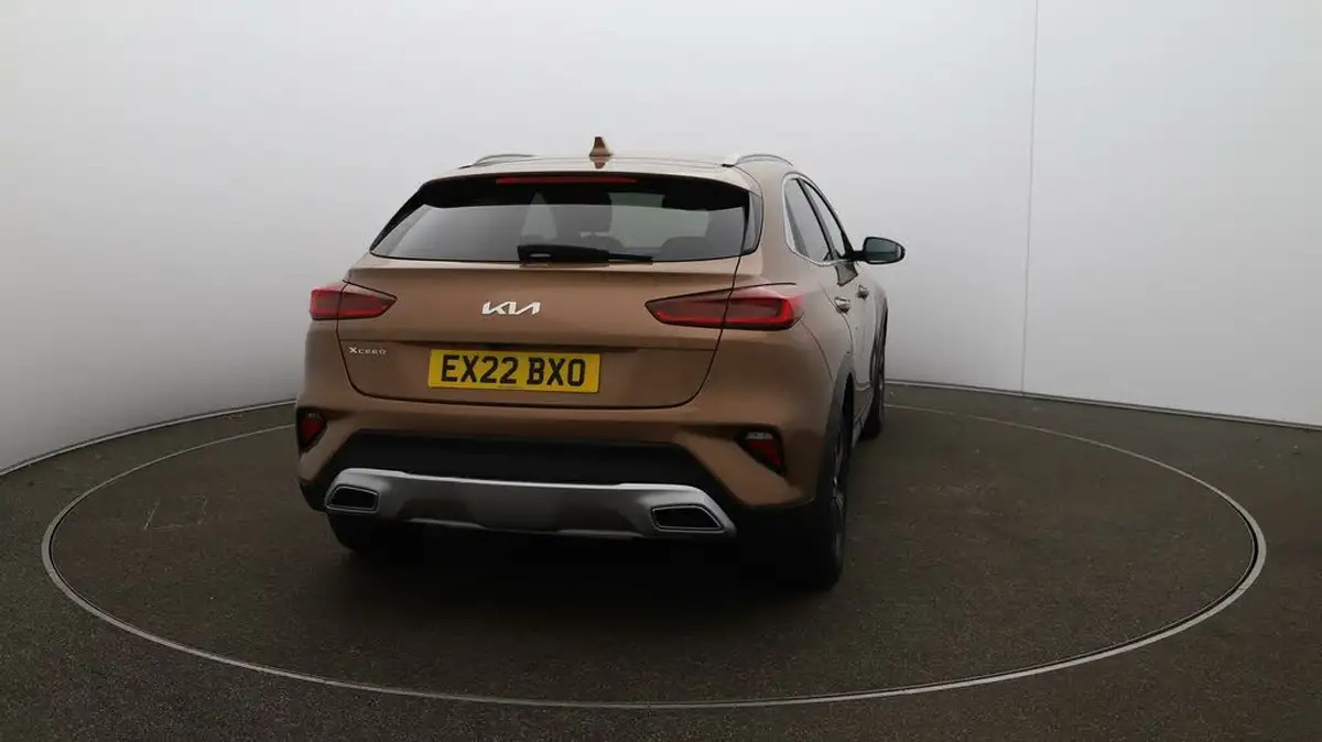 2022-kia-xceed-16-gdi-3-big-46