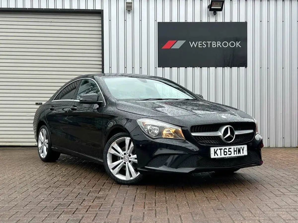 2016-mercedes-benz-cla-21d-cla-220-sport-ss-coupe-4d-big-6