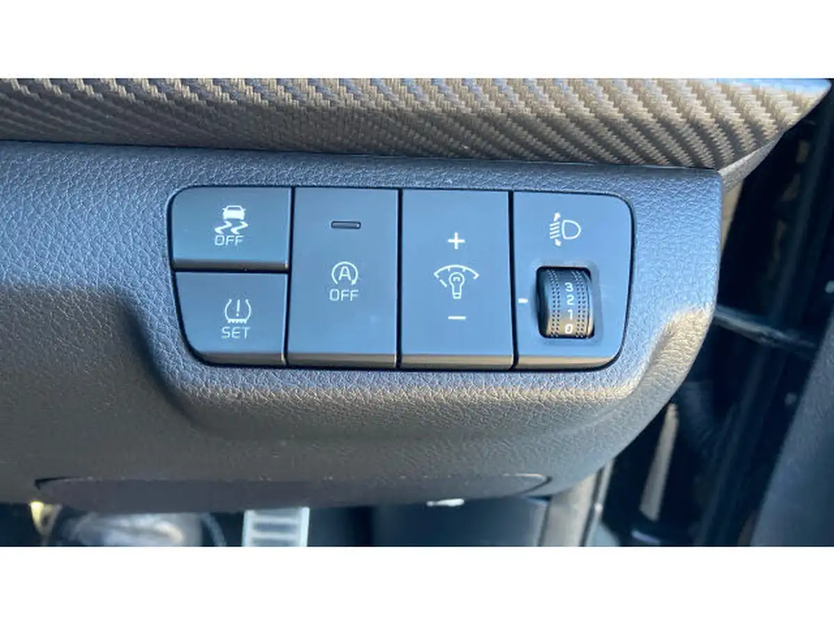 2021-kia-rio-10-t-gdi-gt-line-s-48v-dct-big-34