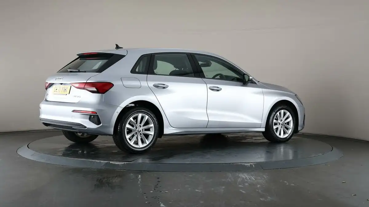2021-audi-a3-20-30-tdi-technik-big-57