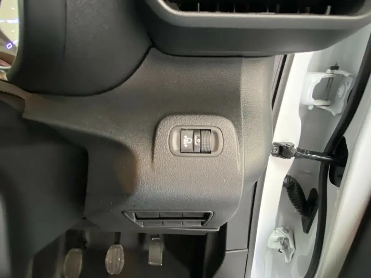 2023-citroen-berlingo-15-bluehdi-650-driver-edition-big-35