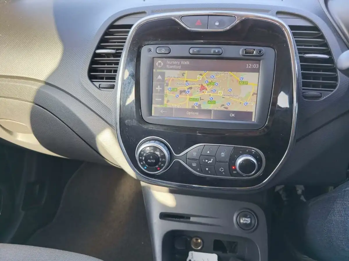 2015-renault-captur-15dci-dynamique-90bhp-energyss-big-46