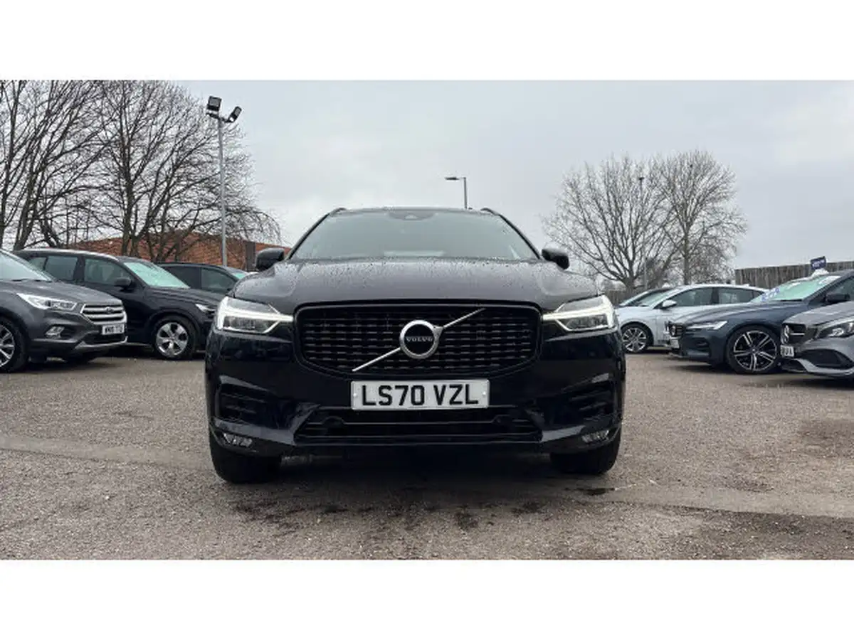 2020-volvo-xc60-20-b5-r-design-big-21