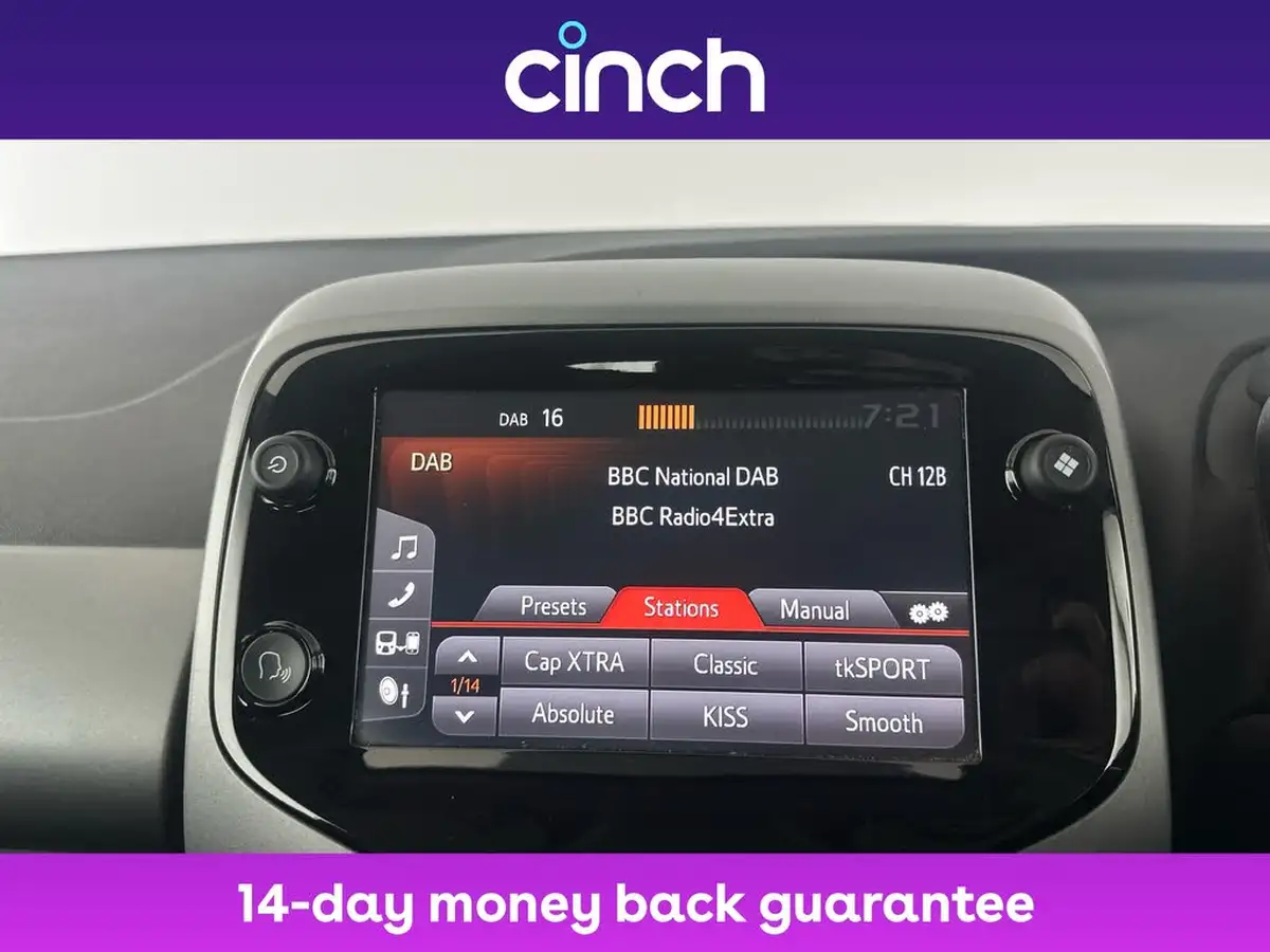 2019-toyota-aygo-10-vvt-i-x-play-big-21