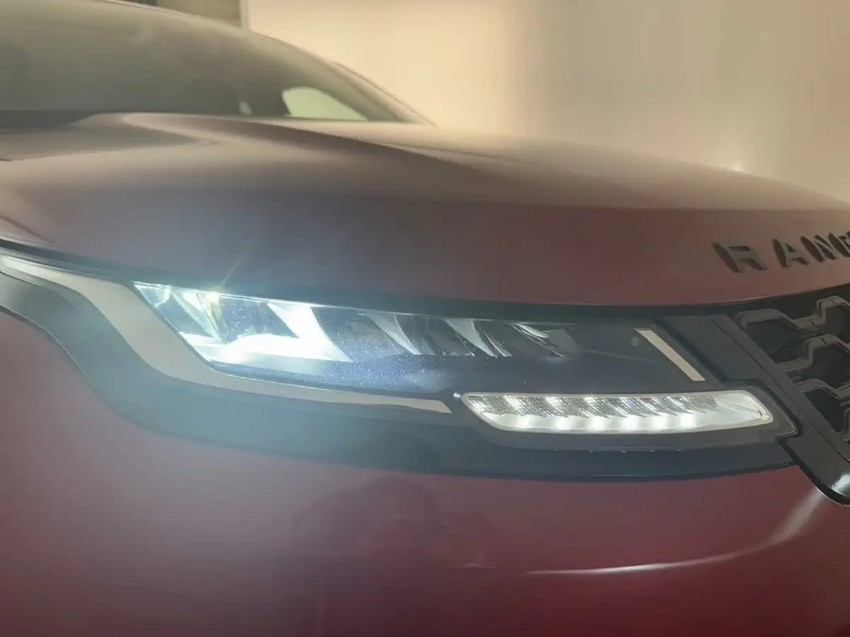 2019-land-rover-range-rover-evoque-20-p200-s-big-28