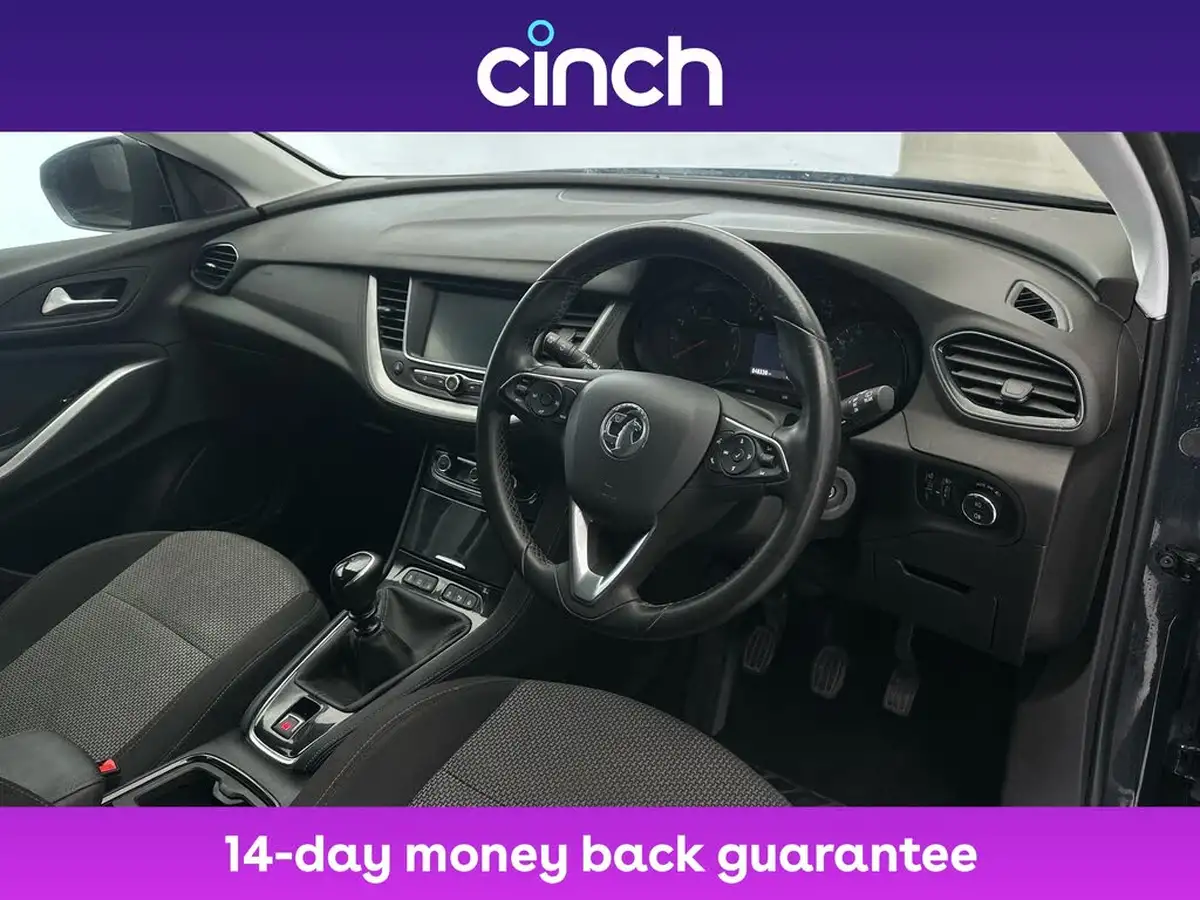 2018-vauxhall-grandland-x-12-se-130ps-big-8