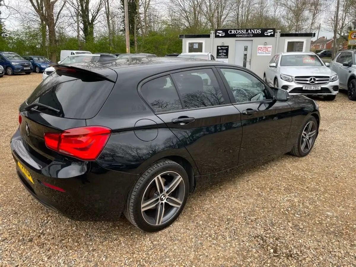 2017-bmw-1-series-15-118i-sport-5d-big-13