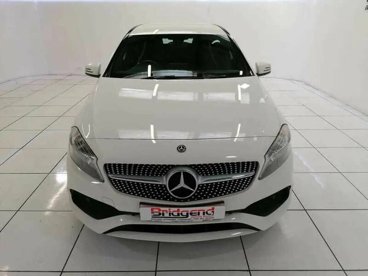 2017-mercedes-benz-a-class-15d-a180d-amg-line-ss-big-1