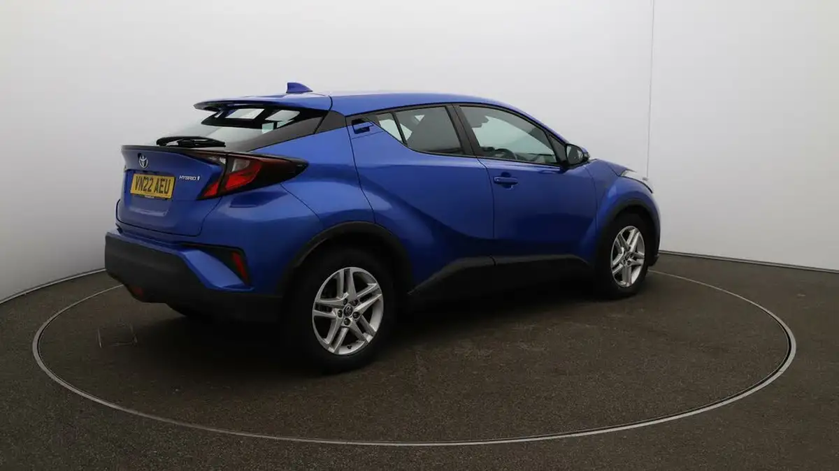 2022-toyota-c-hr-18-vvt-i-icon-big-45