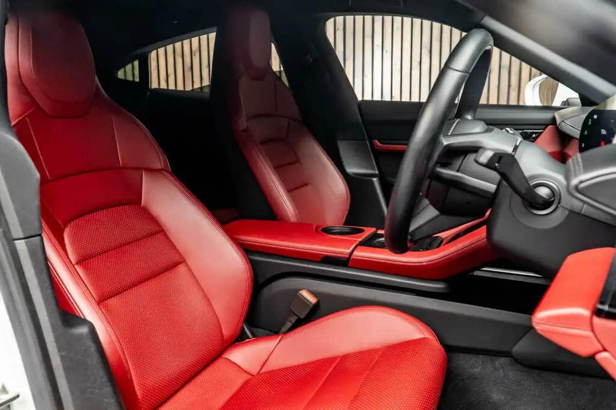 2021-porsche-taycan-e-4s-530ps-big-1